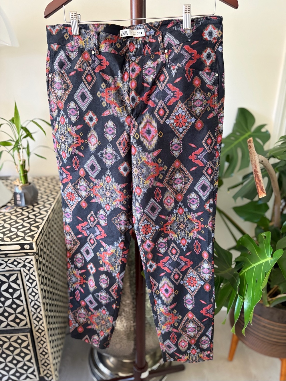 Zara women  Black Geo-Print Slim Chinos with Multicolor Accents
